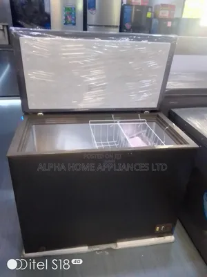 Syinix Chest Freezer 245L Gray Colour