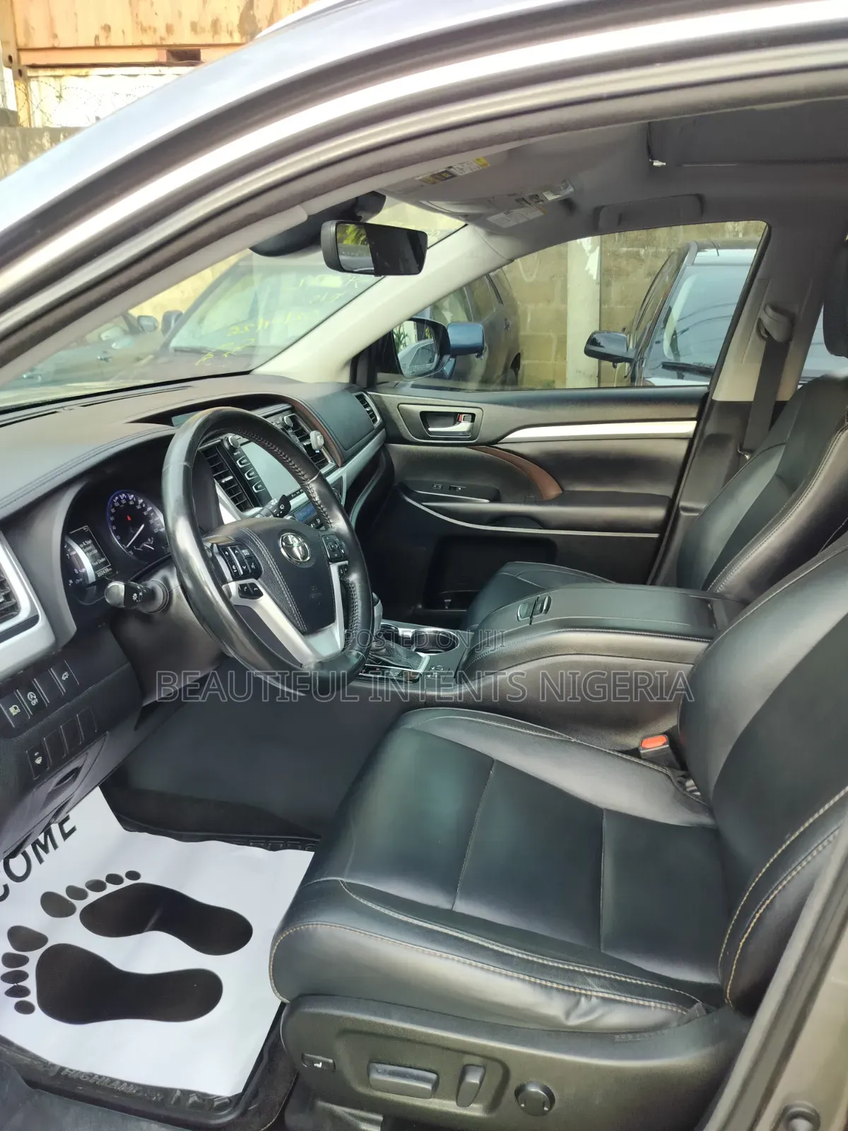 Toyota Highlander 2018 Gray