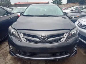 Toyota Corolla 2013 Gray