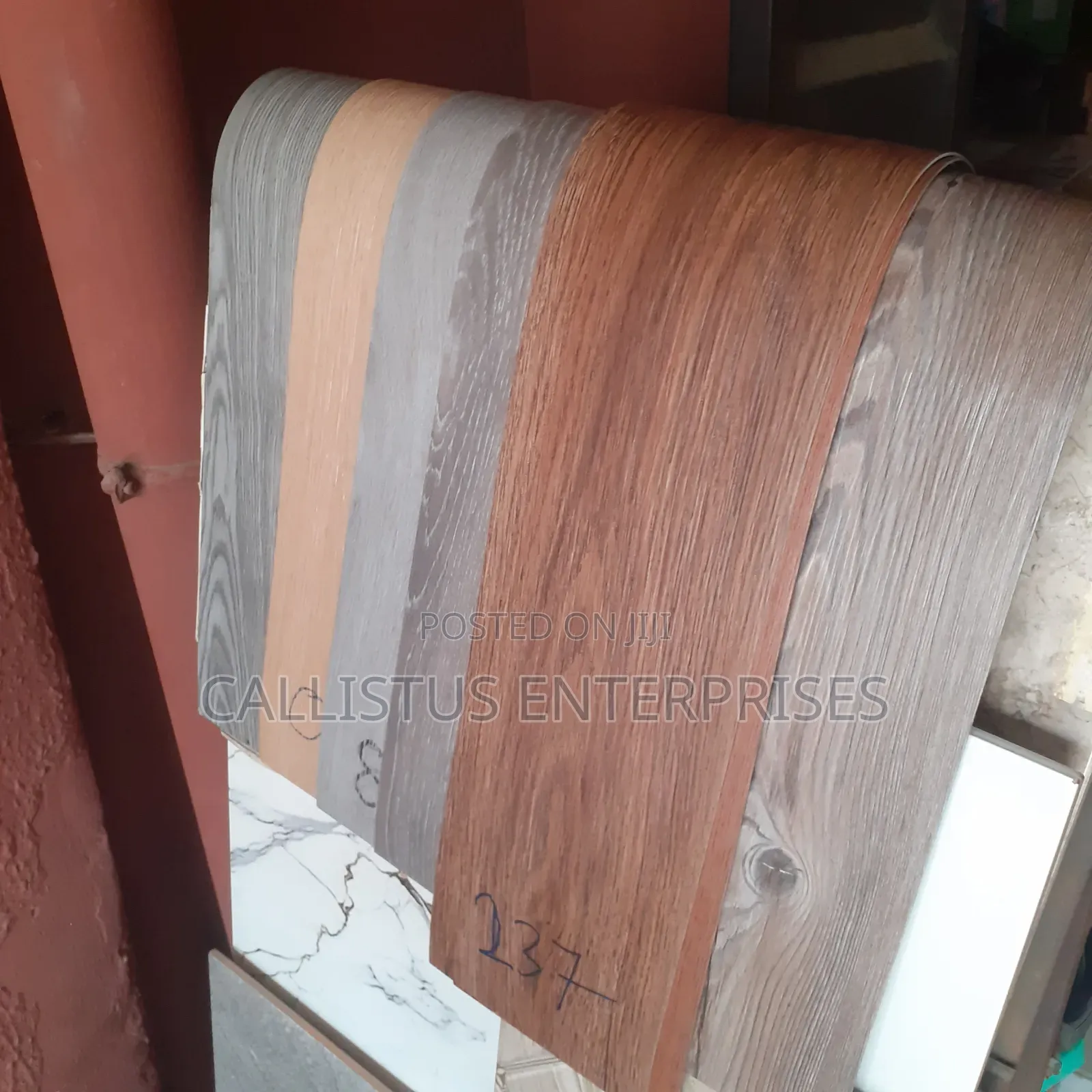 Vinyl Floor Tiles