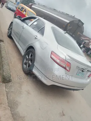 Toyota Camry 2009 Silver