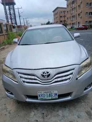 Toyota Camry 2008 Silver