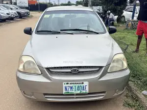 Kia Rio Sedan 2004 Gray