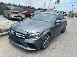 Mercedes-Benz C300 2017 Gray