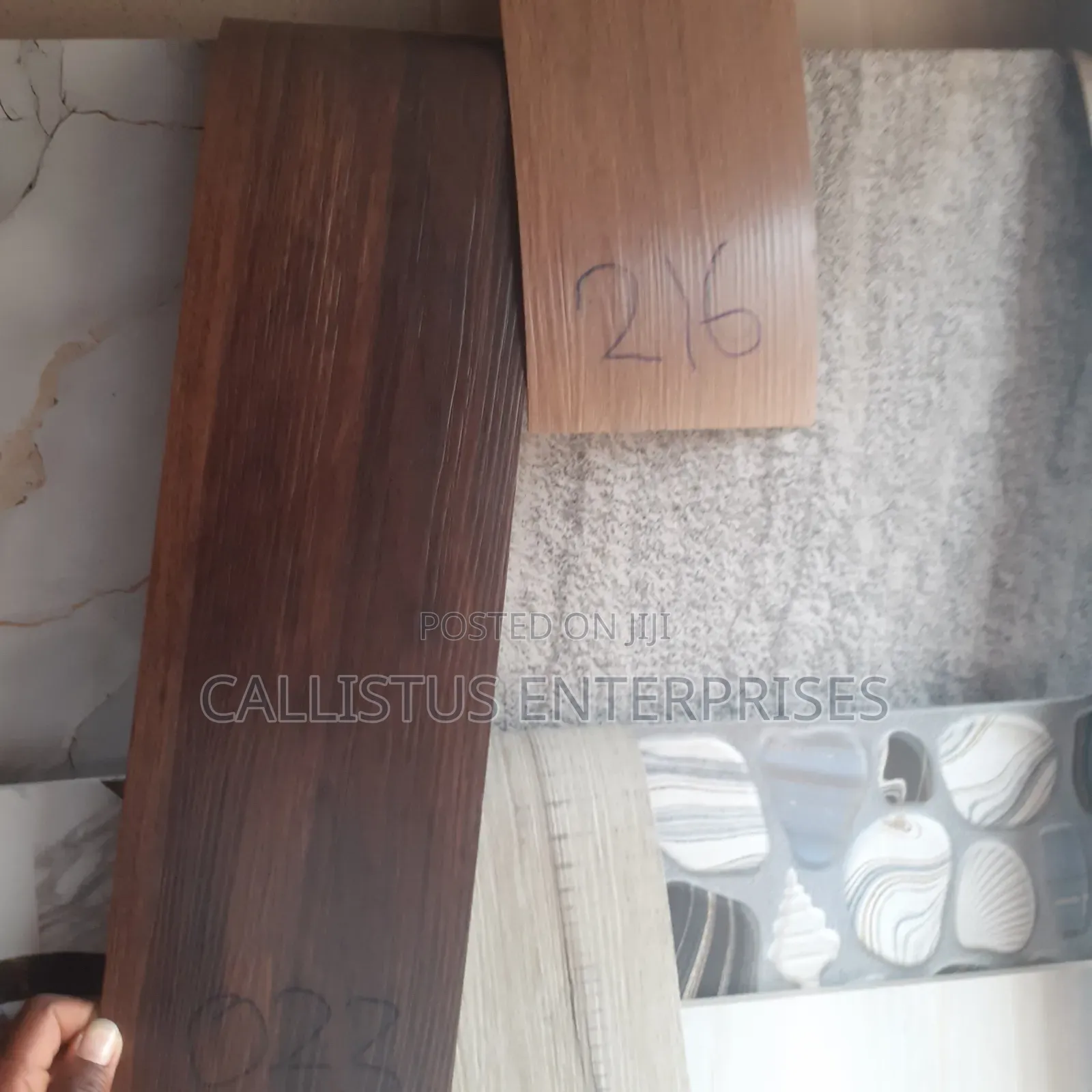Vinyl Floor Tiles