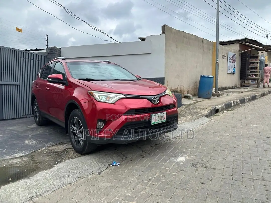 Toyota RAV4 2013 Red