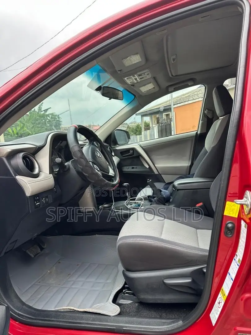 Toyota RAV4 2013 Red