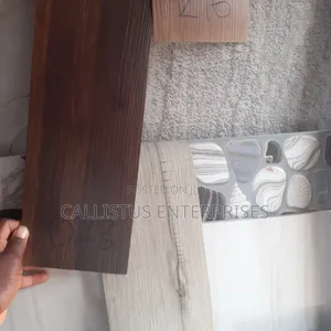 Vinyl Floor Tiles
