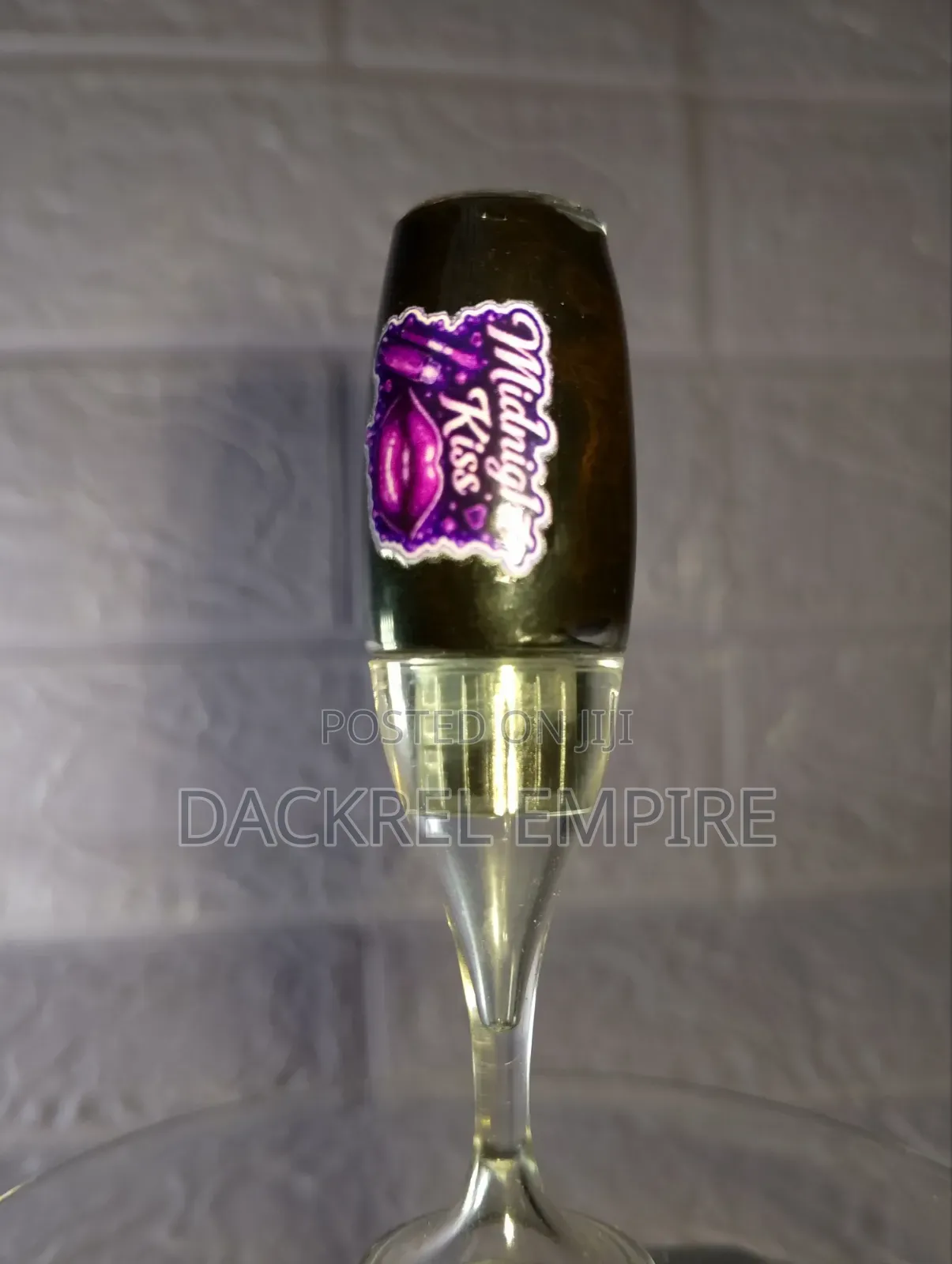 Midnight Kiss Gloss