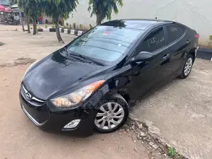 Hyundai Elantra GLS Sedan FWD (1.8L 4cyl 6A) 2013 Black