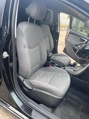 Hyundai Elantra GLS Sedan FWD (1.8L 4cyl 6A) 2013 Black