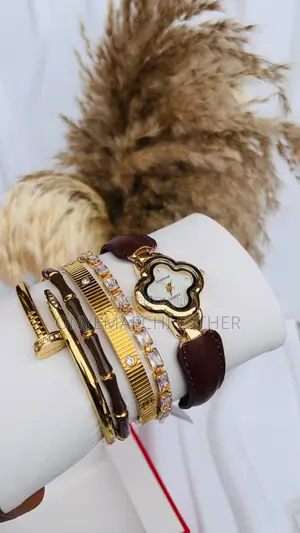 Wristwatch and Bracelet Set