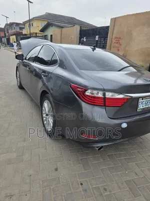 Lexus ES 2014 Gray