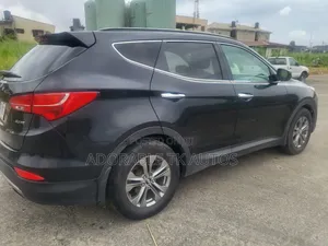 Hyundai Santa Fe 2015 Black
