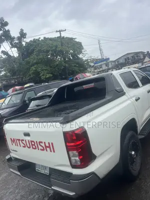 Rolling Boot Cover and TRD Spoiler