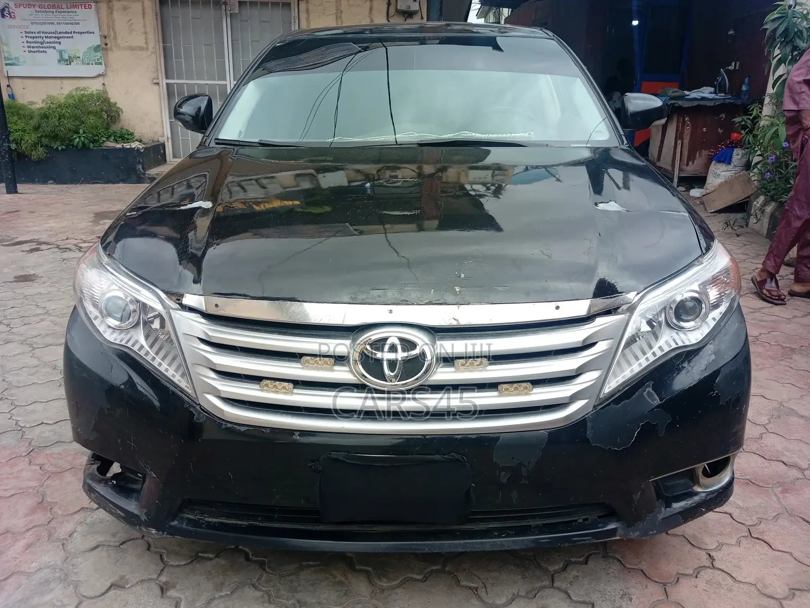 Toyota Avalon 2012 Black