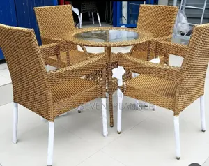 Good Quality 4 Seater Rattan Chairs and Glass Table