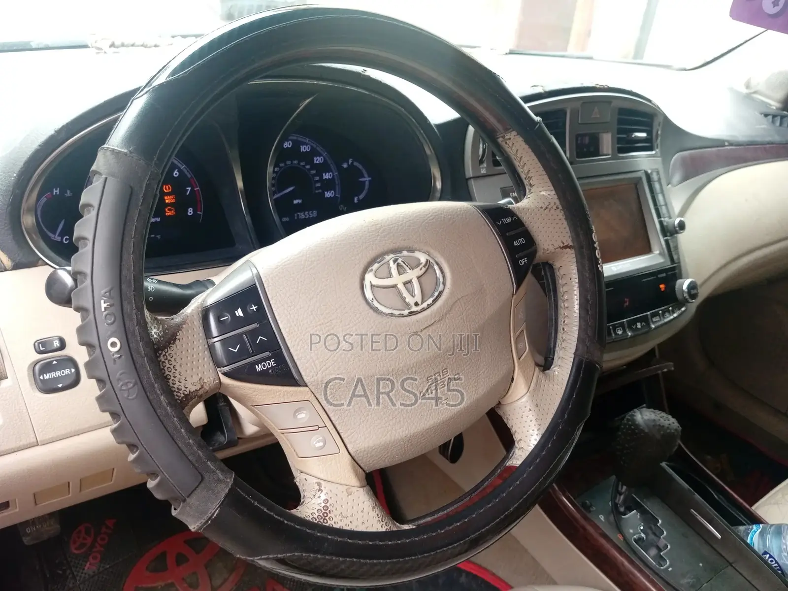 Toyota Avalon 2012 Black