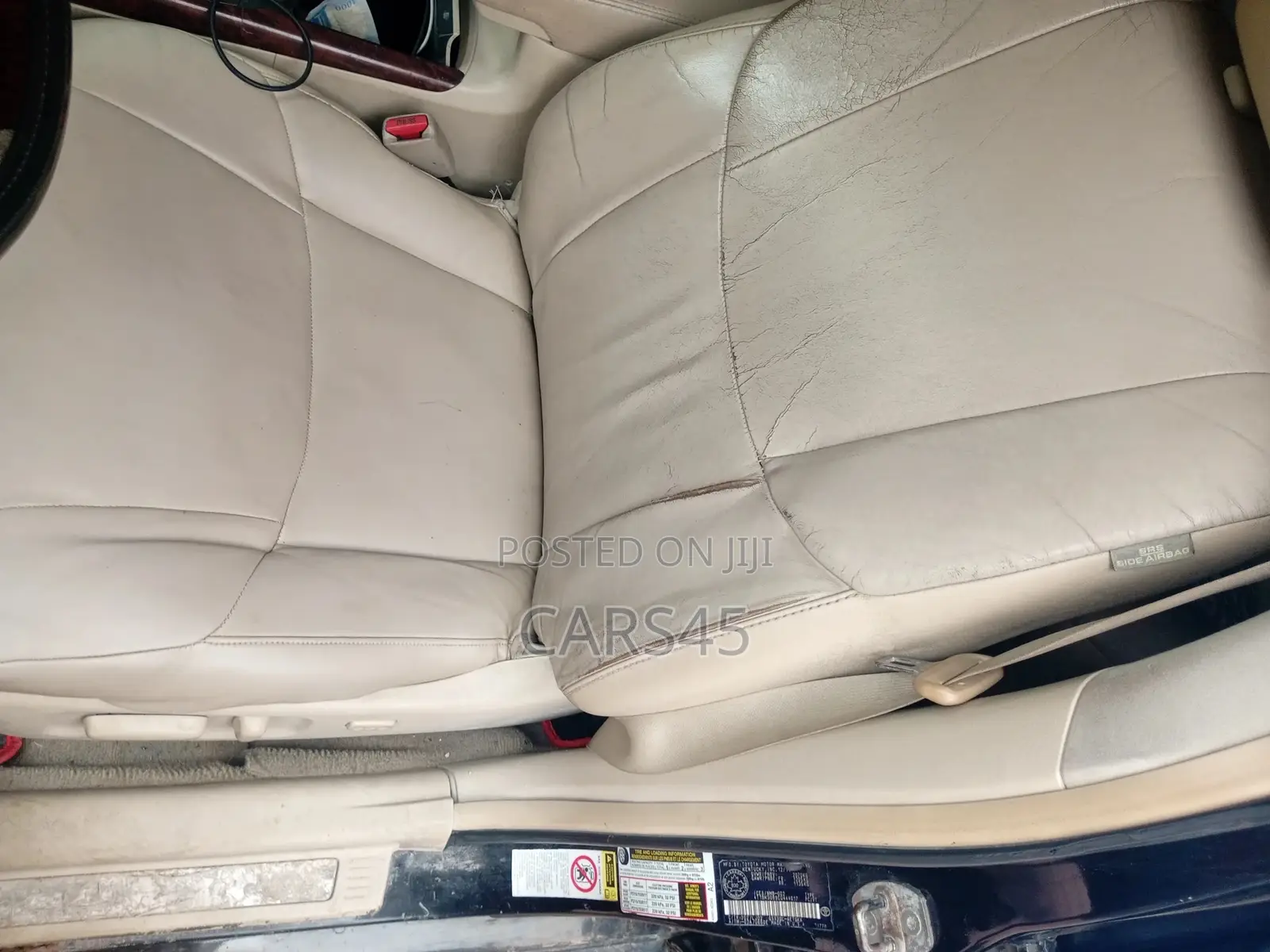 Toyota Avalon 2012 Black