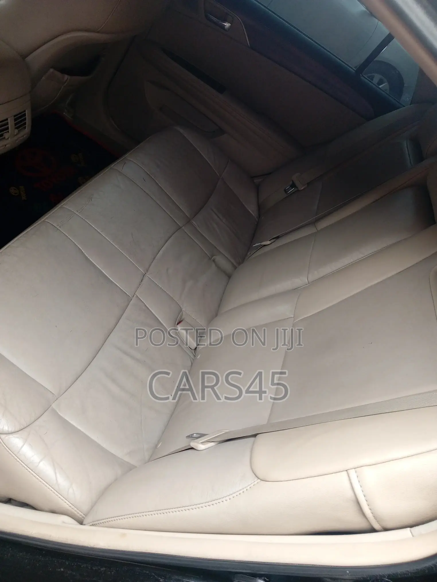 Toyota Avalon 2012 Black