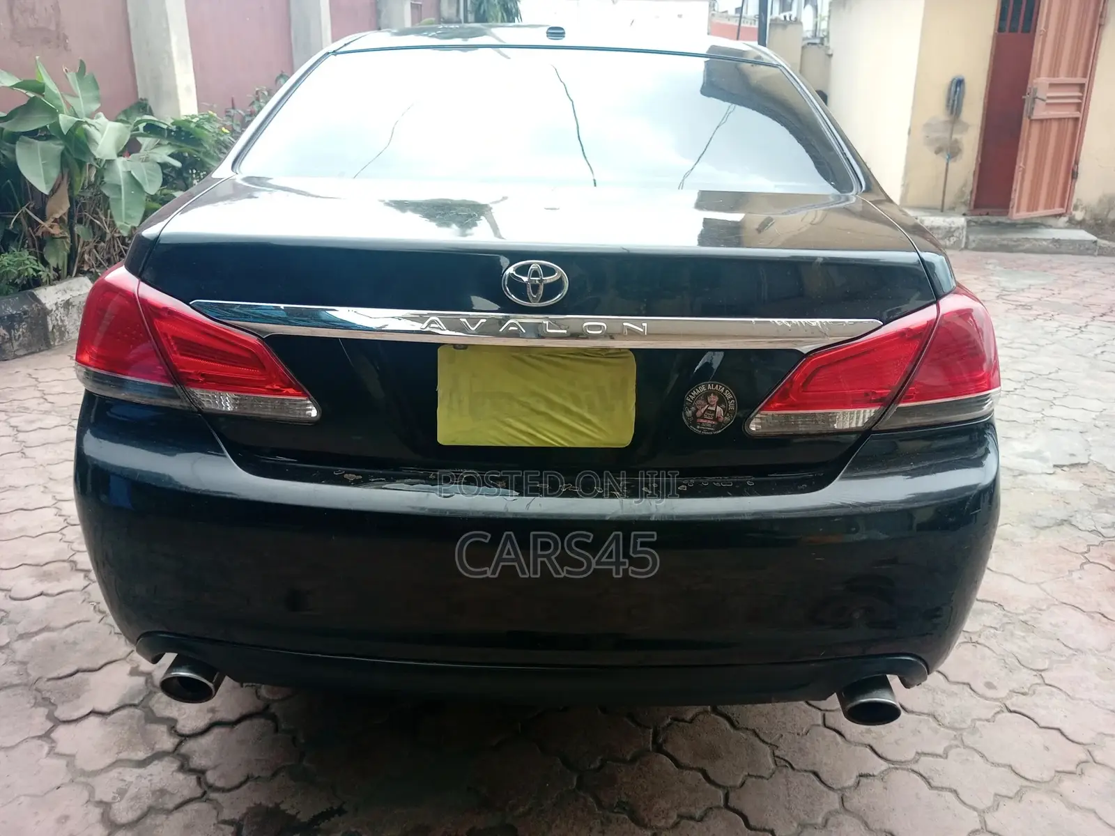 Toyota Avalon 2012 Black