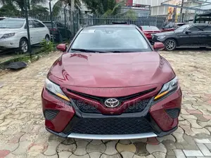 Toyota Camry 2018 Beige
