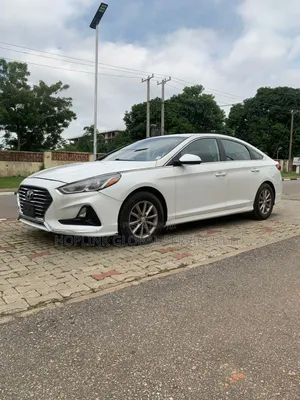 Hyundai Sonata SE 2019 White