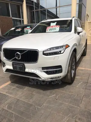Volvo XC90 T6 Momentum AWD 2018 White