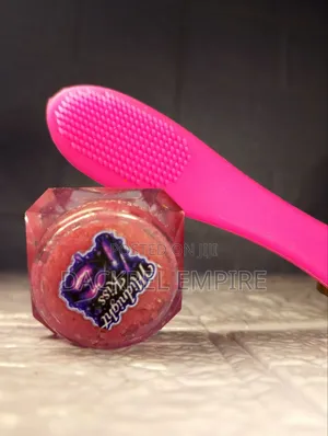 Midnight Kiss Scrub
