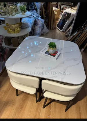 High Quality Dinning Table