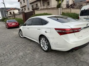 Toyota Avalon 2014 White