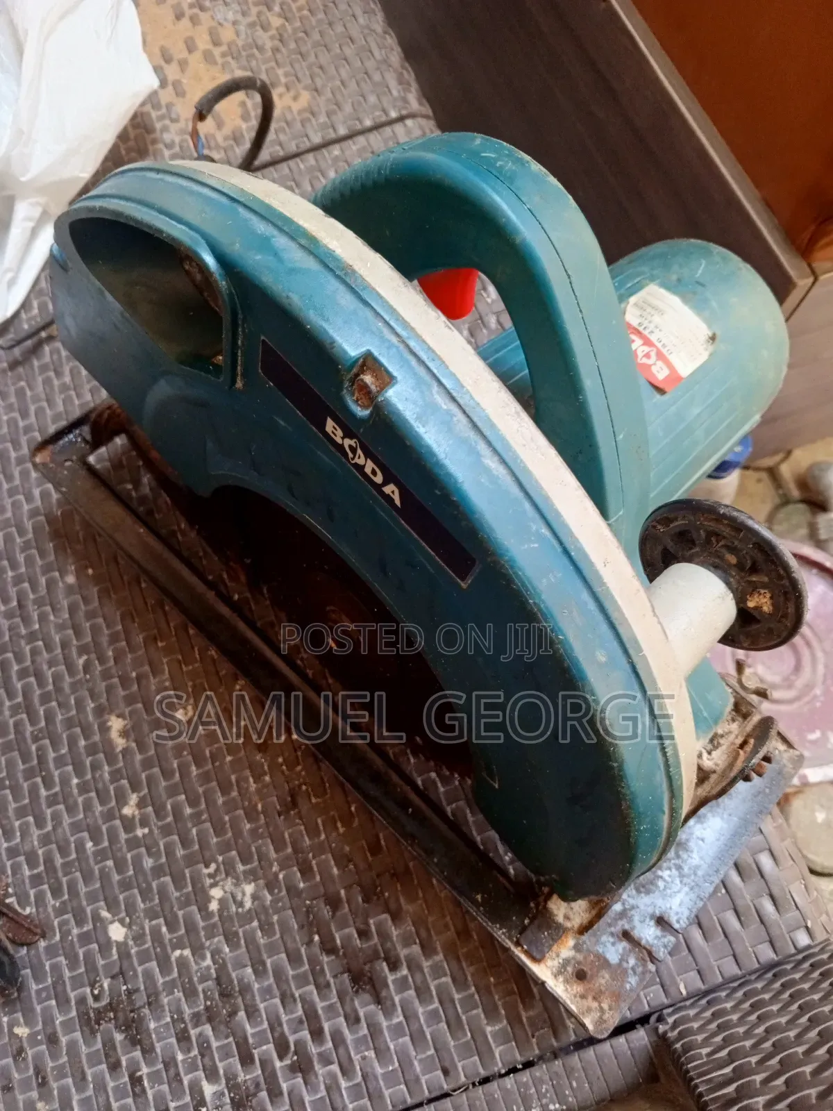 Bosch Circular Machine