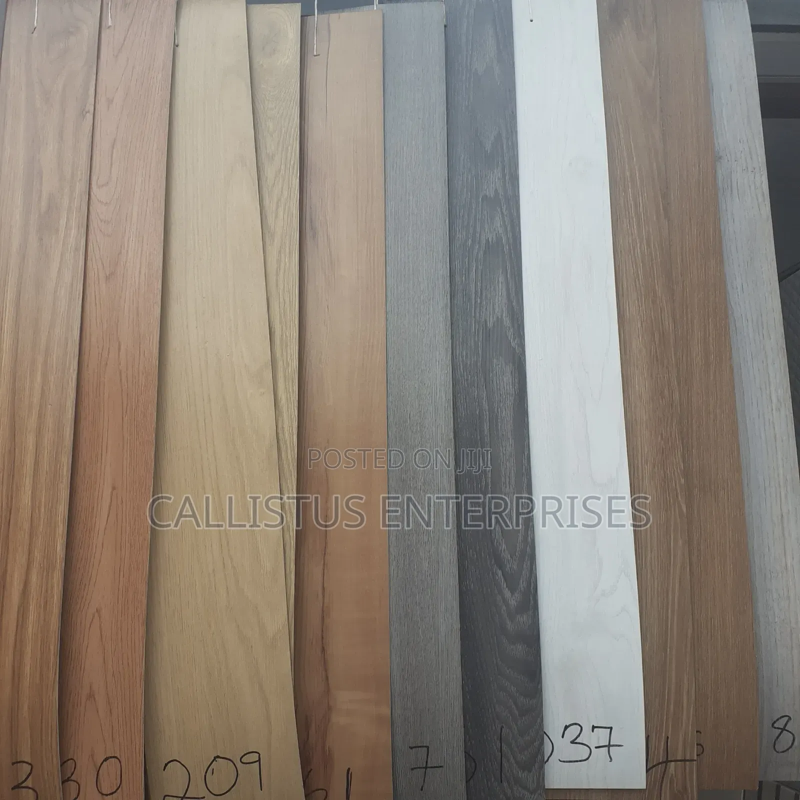 Vinyl Rubber Tiles