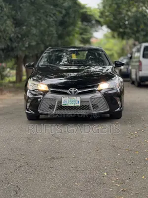 Toyota Camry LE 4dr Sedan (2.5L 4cyl 6A) 2016 Black