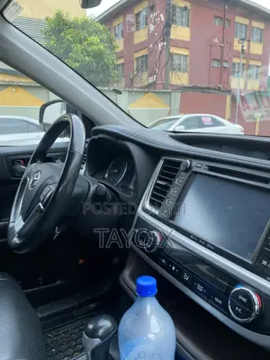 Toyota Highlander Limited Platinum 4x4 V6 (3.5L 6cyl 8A) 2017 Blue