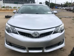 Toyota Camry 2012 Silver