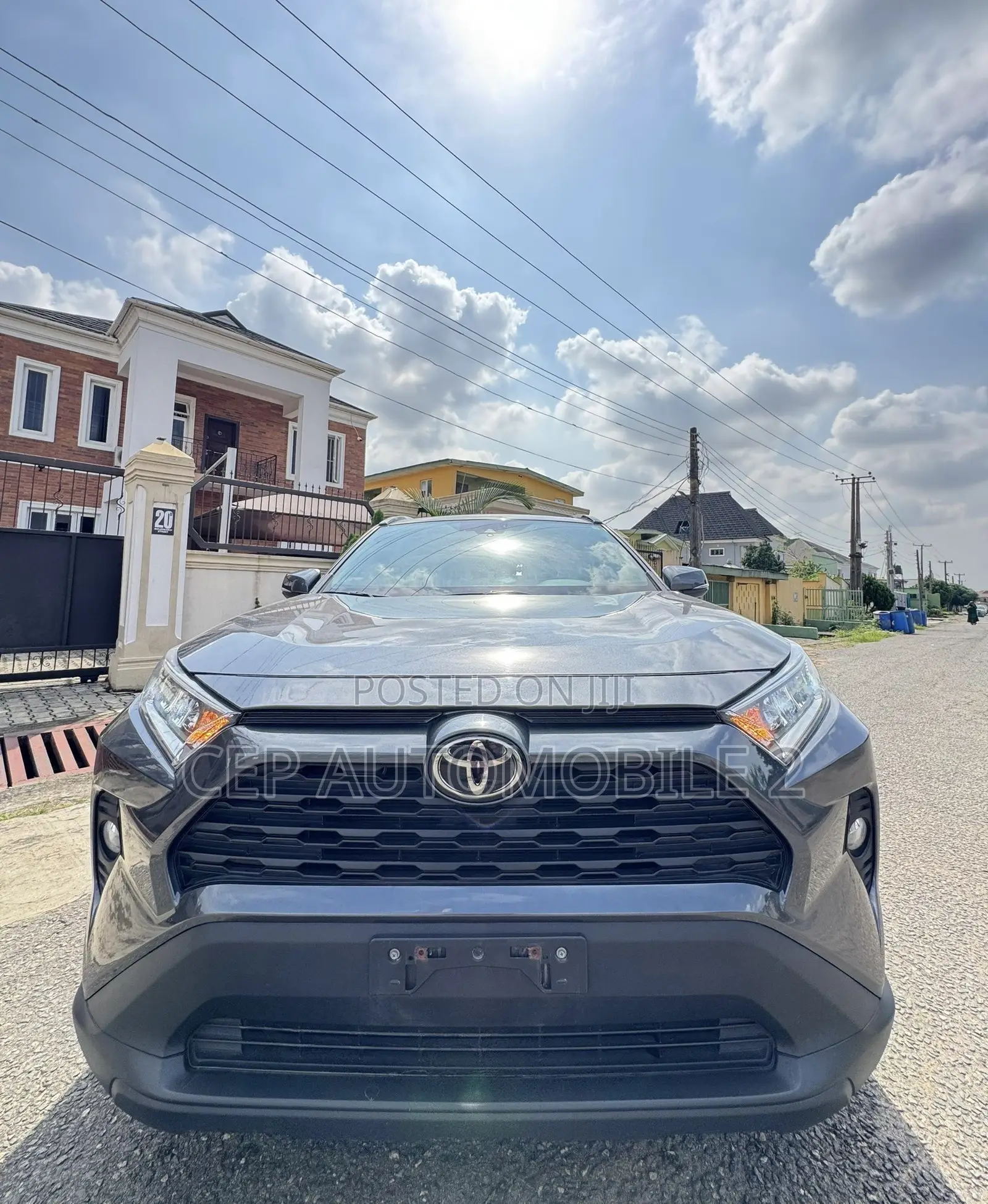 Toyota RAV4 2021 Gray