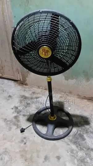 World Class BB 26 Inch Standing Fan