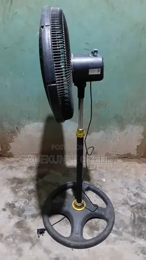 World Class BB 26 Inch Standing Fan