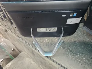 Desktop Computer Lenovo 8GB Intel Core i3 HDD 500GB