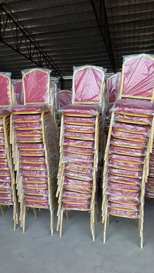 Banquet Chairs for School Halls