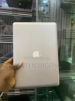 Laptop Apple MacBook 2012 8GB Intel Core i5 SSD 500GB