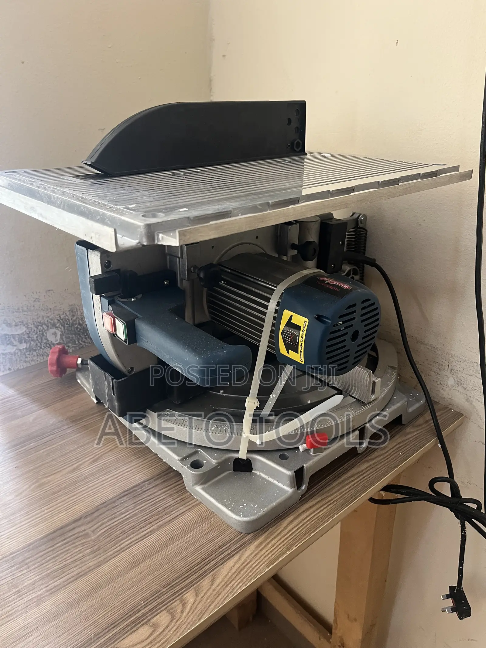 Table Top Miter Machine