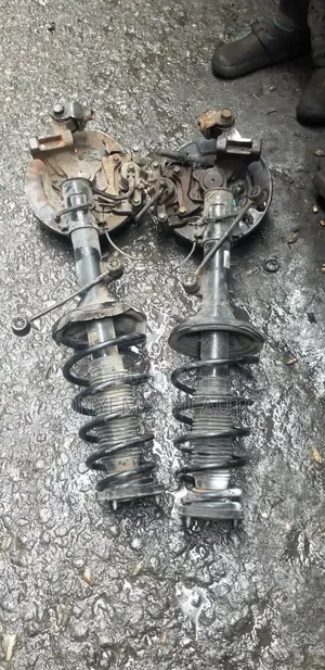 Hyundai Tucson 2010 Back Shock and Back Hub 2x4