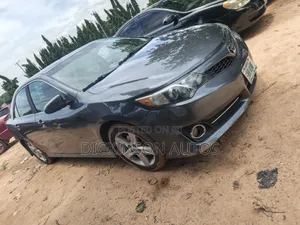 Toyota Camry 2012 Gray