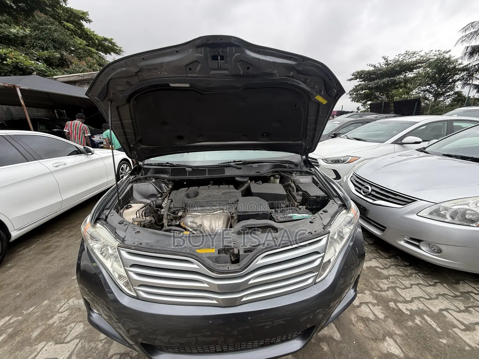 Toyota Venza LE 2012 Gray