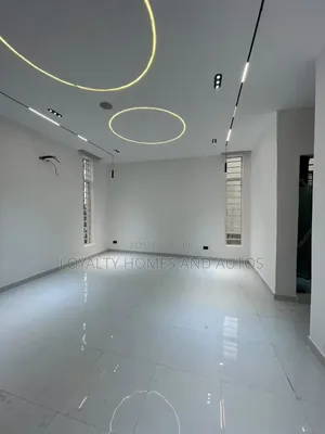 2bdrm House in Bode Thomas for sale