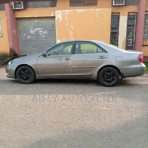 Toyota Camry 2003