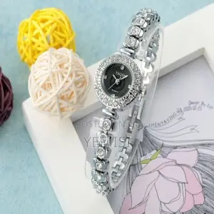 Yaqin Elegant Women Waterproof Wrist Watch - Black Face