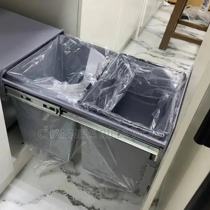 Pullout Cabinet Dustbin